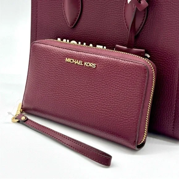 Michael Kors Mirella Small Logo Crossbody Bag & Matching Phone Case Wallet - Picture 9 of 11